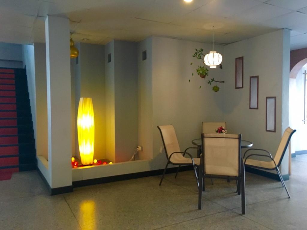 Summer Hotel Phuket Extérieur photo